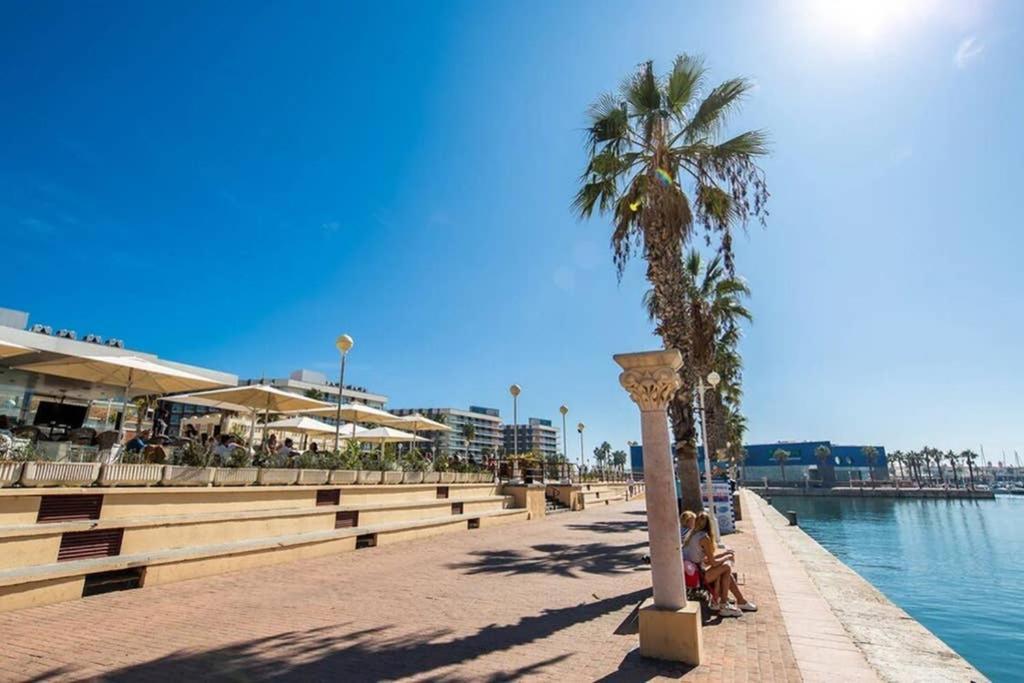 Sea View Central Beach Аликанте Экстерьер фото